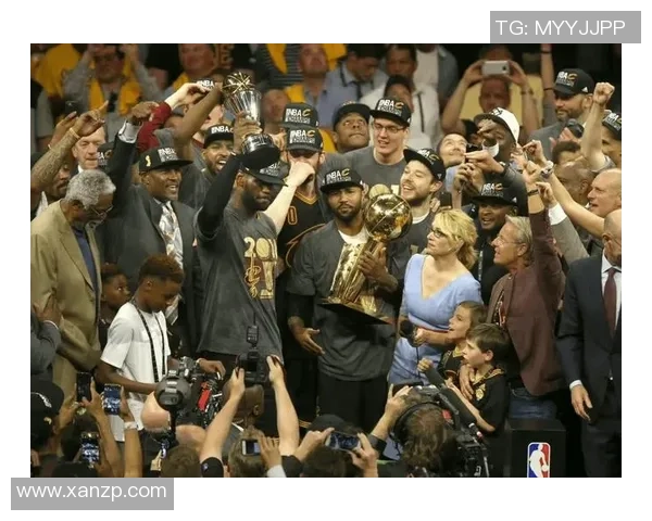 骑士逆转勇士夺得总冠军历史性时刻回顾与精彩瞬间解析